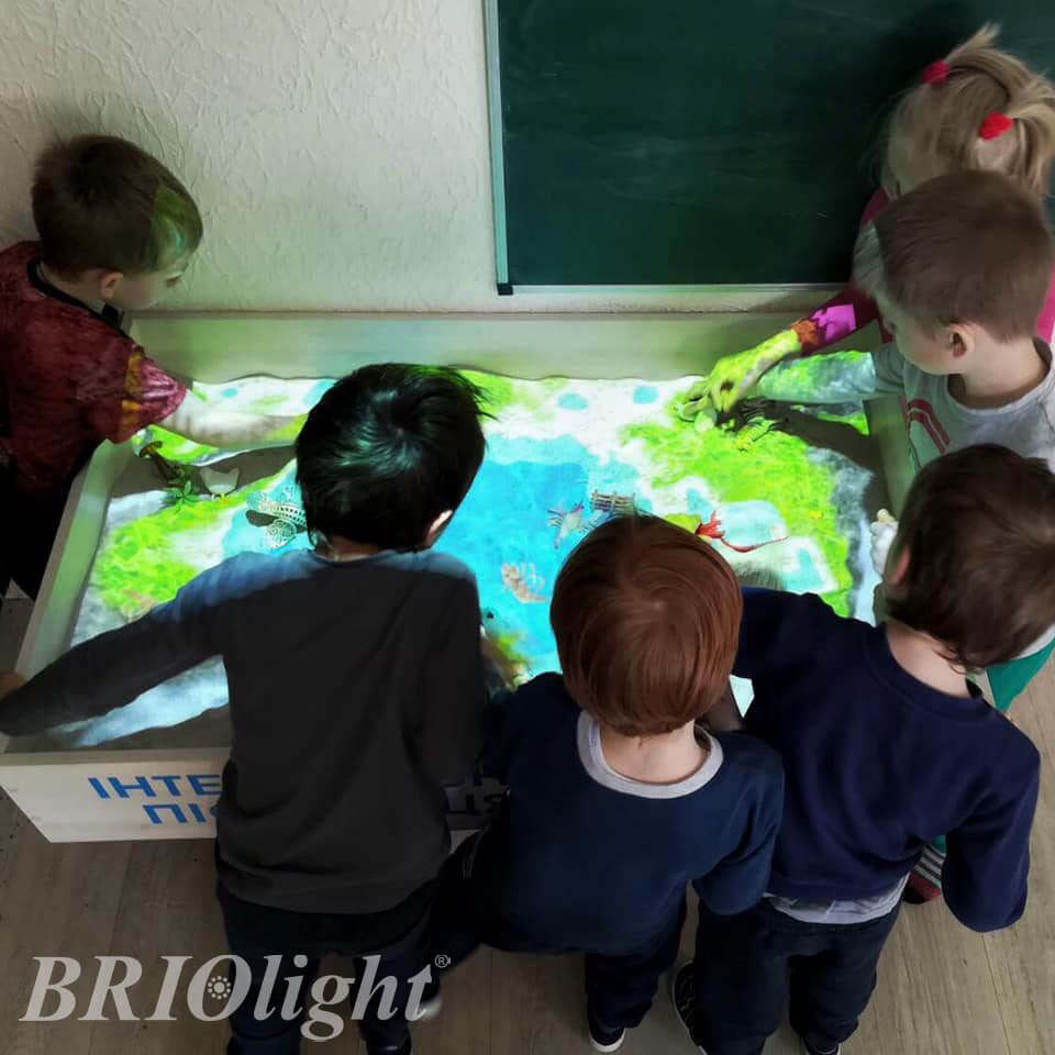 Briolight interactive sandbox